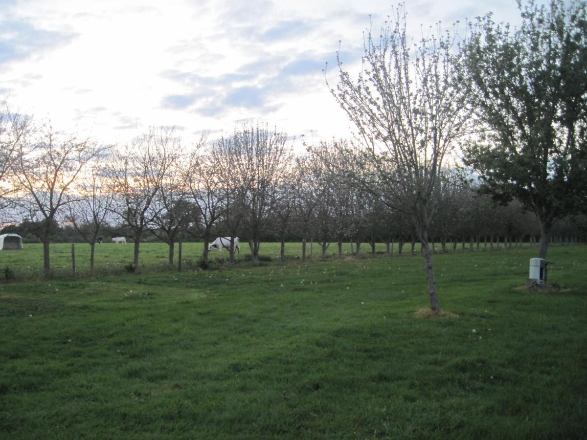 Camping Du Creulet Crouay Exterior photo